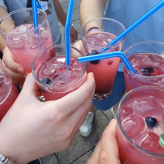 Drinks am Teenieabend