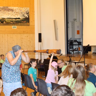 Tante Marteli in Action